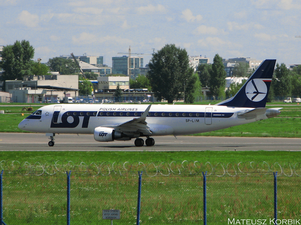 Photo of LOT Polish Airlines SP-LIM, Embraer ERJ-170