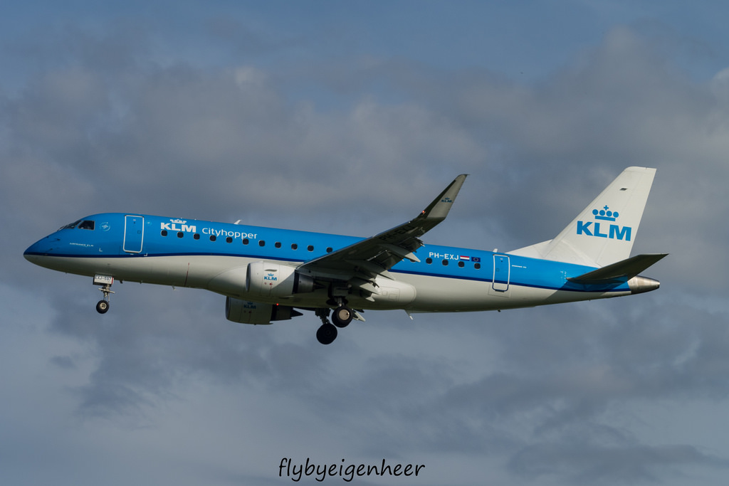 Photo of KLM Cityhopper PH-EXJ, Embraer ERJ-175