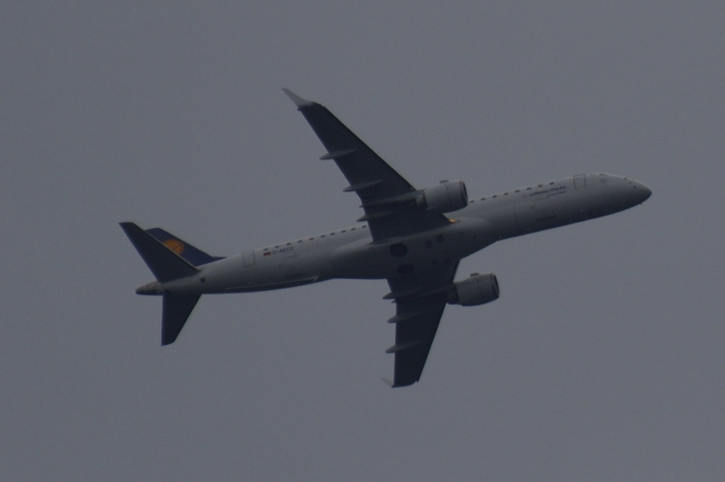 Photo of Lufthansa Cityline D-AECC, Embraer ERJ-190