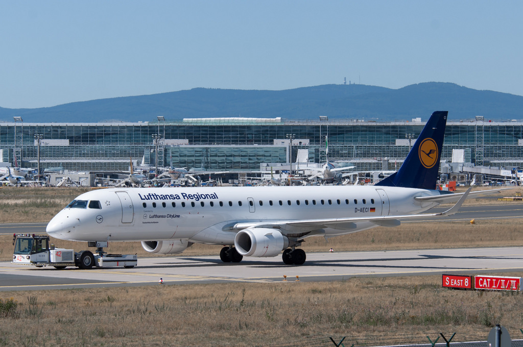 Photo of Lufthansa Cityline D-AECI, Embraer ERJ-190