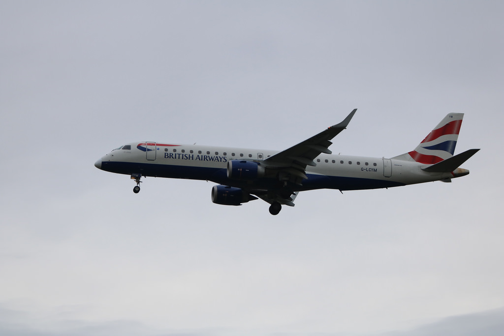 Photo of British Airways G-LCYN, Embraer ERJ-190