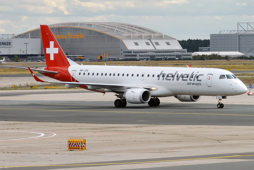 Photo of Helvetic HB-JVQ, Embraer ERJ-190