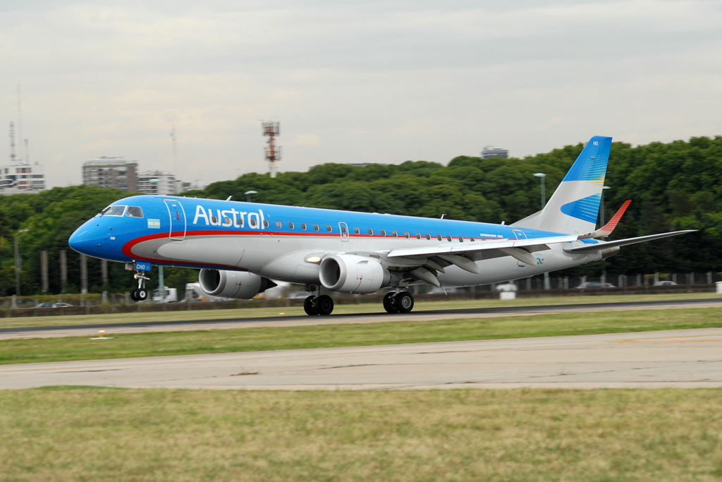 Photo of Austral Airlines LV-CHO, Embraer ERJ-190