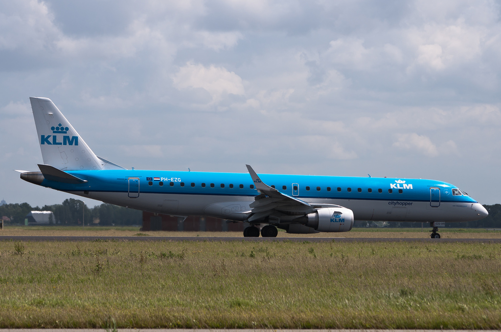 Photo of KLM Cityhopper PH-EZG, Embraer ERJ-190