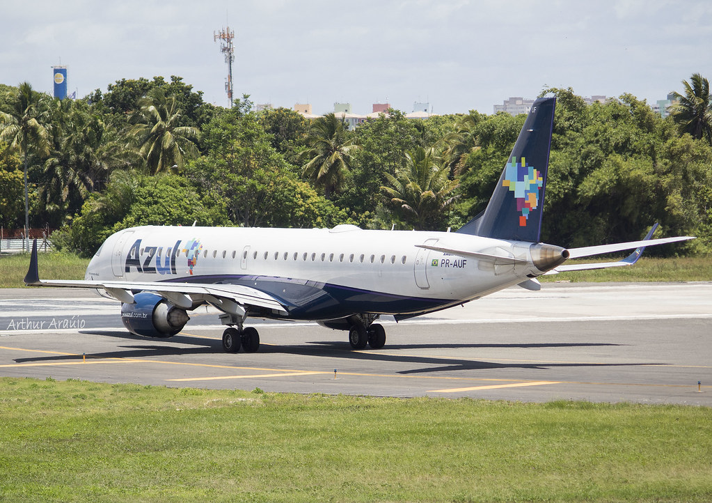 Photo of Azul Linhas Aereas PR-AUF, Embraer ERJ-195