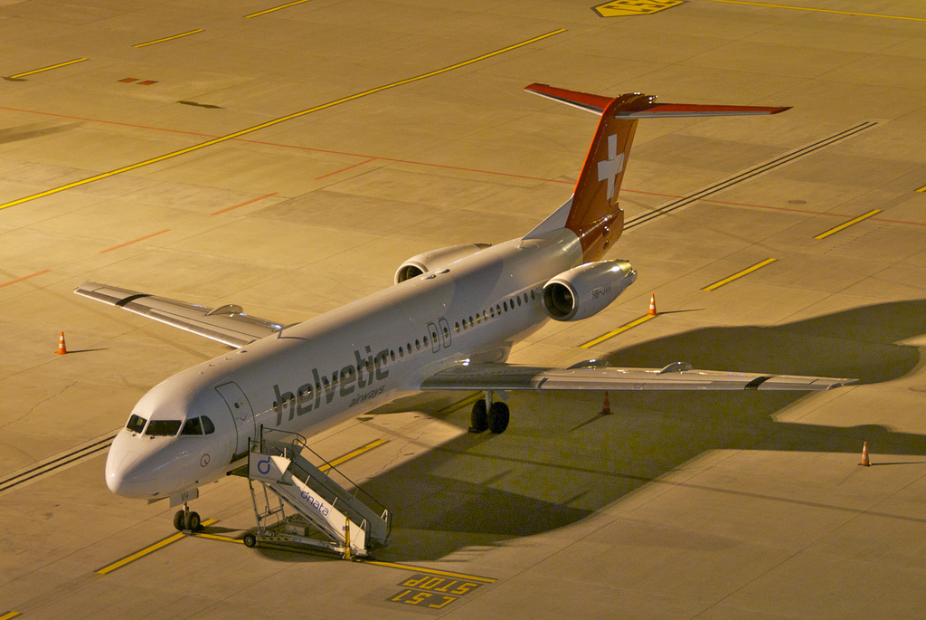 Photo of Helvetic HB-JVH, Fokker 100