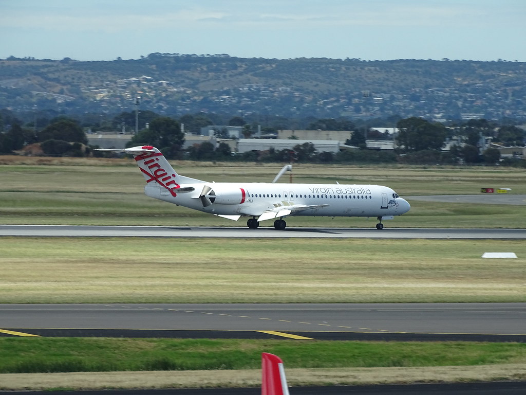 Photo of VARA Virgin Australia Regional Airlines VH-FNJ, Fokker 100