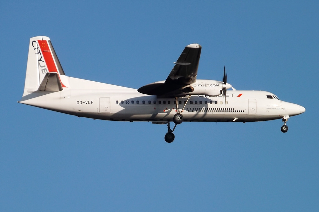 Photo of VLM OO-VLF, Fokker 50