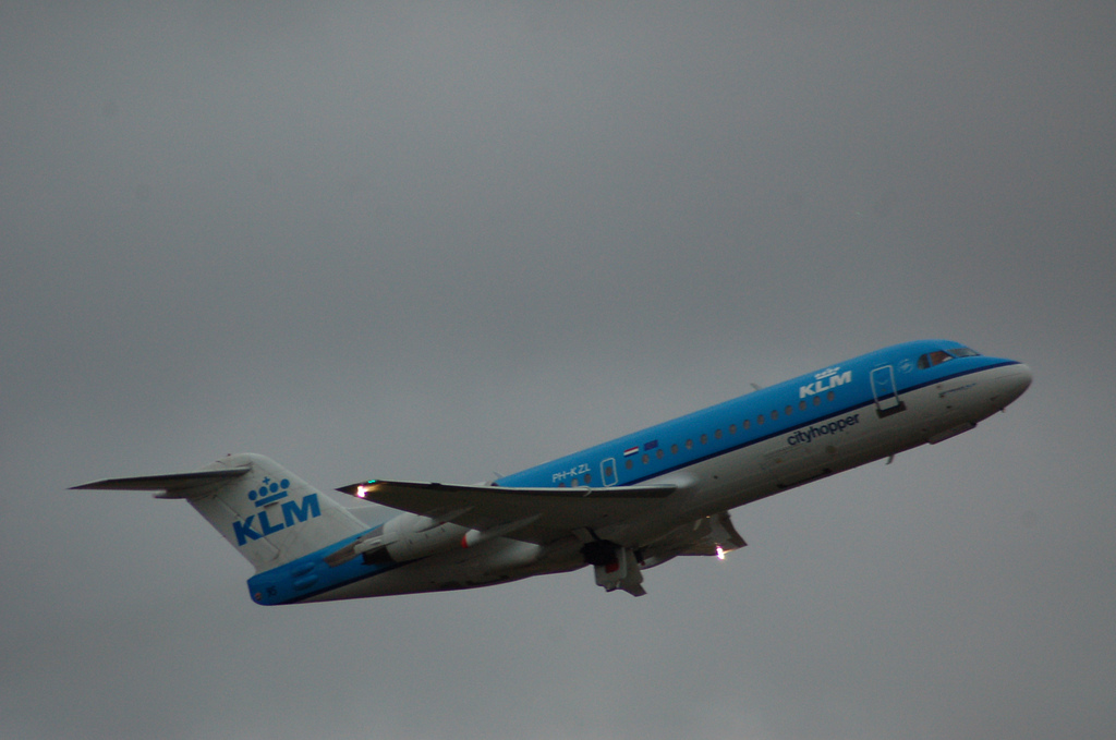 Photo of KLM Cityhopper PH-KZL, Fokker 70