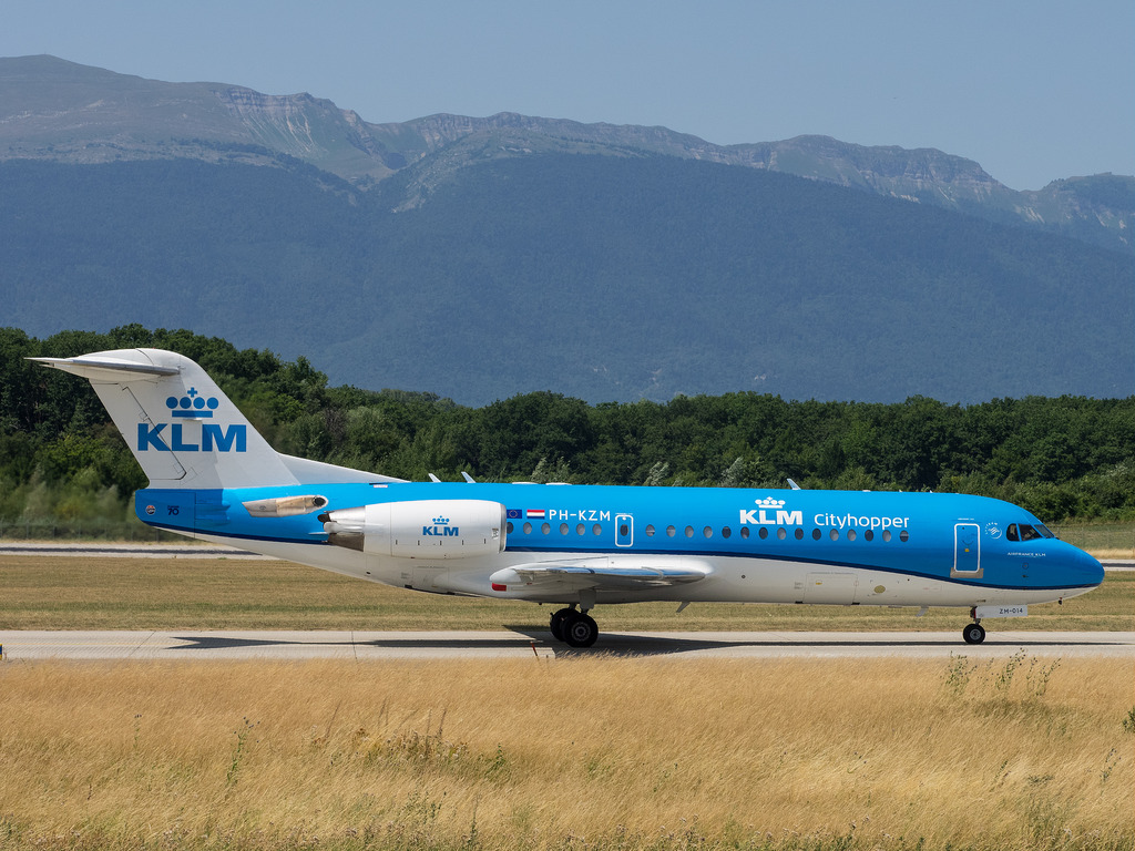 Photo of KLM Cityhopper PH-KZM, Fokker 70