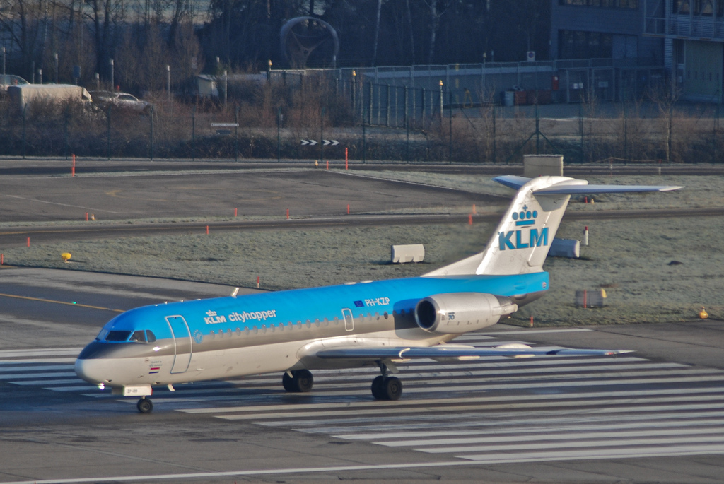 Photo of KLM Cityhopper PH-KZP, Fokker 70