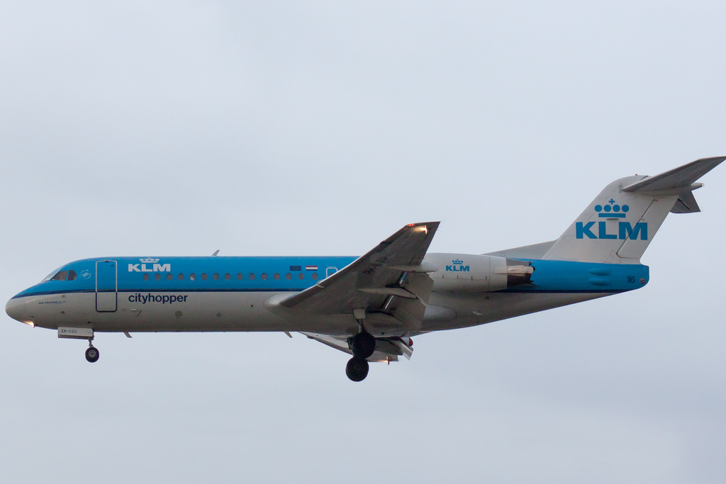 Photo of KLM Cityhopper PH-KZR, Fokker 70