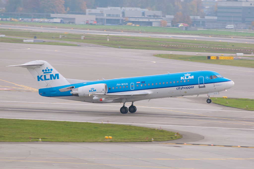 Photo of KLM Cityhopper PH-WXA, Fokker 70