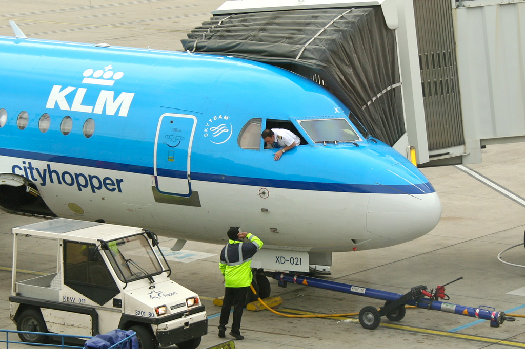 Photo of KLM Cityhopper PH-WXD, Fokker 70