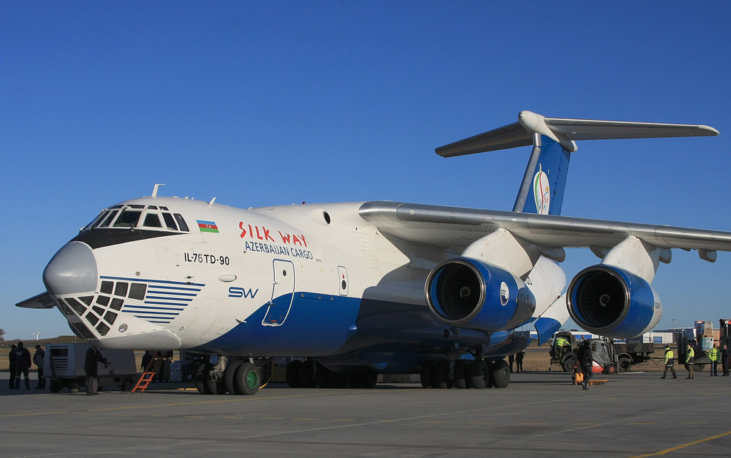 Photo of Silk Way Airlines 4K-AZ100, Ilyushin Il-76
