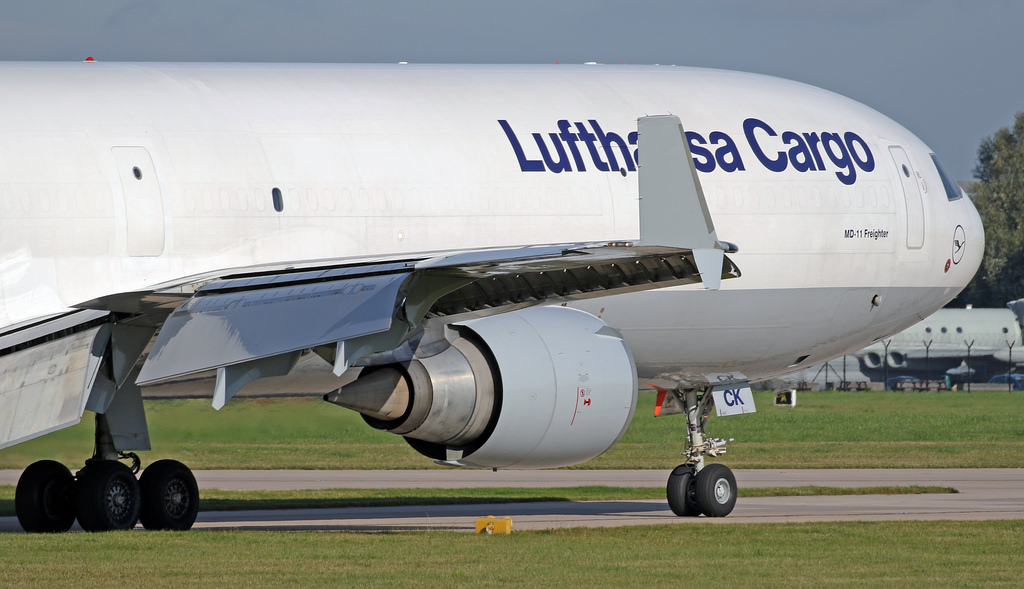 Photo of Lufthansa D-ALCK, McDonnell Douglas MD-11