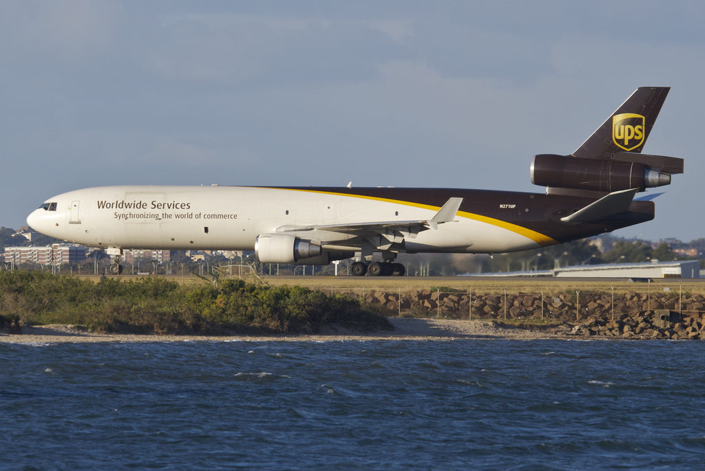 Photo of UPS N271UP, McDonnell Douglas MD-11