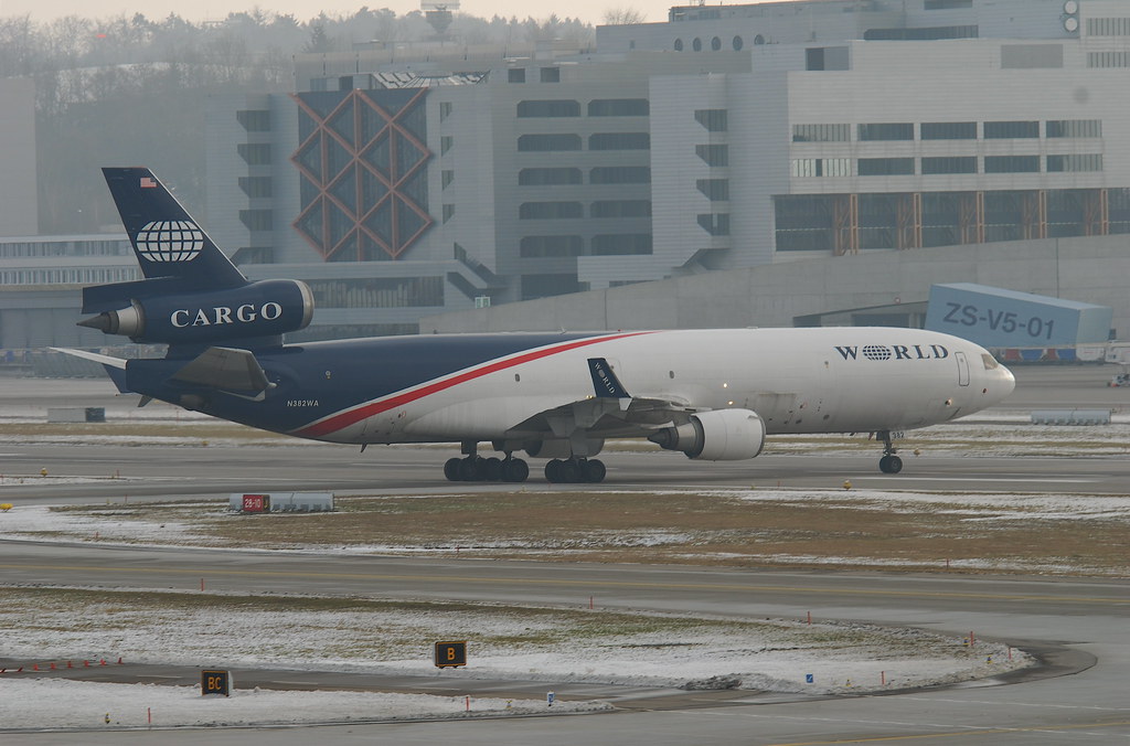 Photo of Western Global Airlines N411SN, McDonnell Douglas MD-11