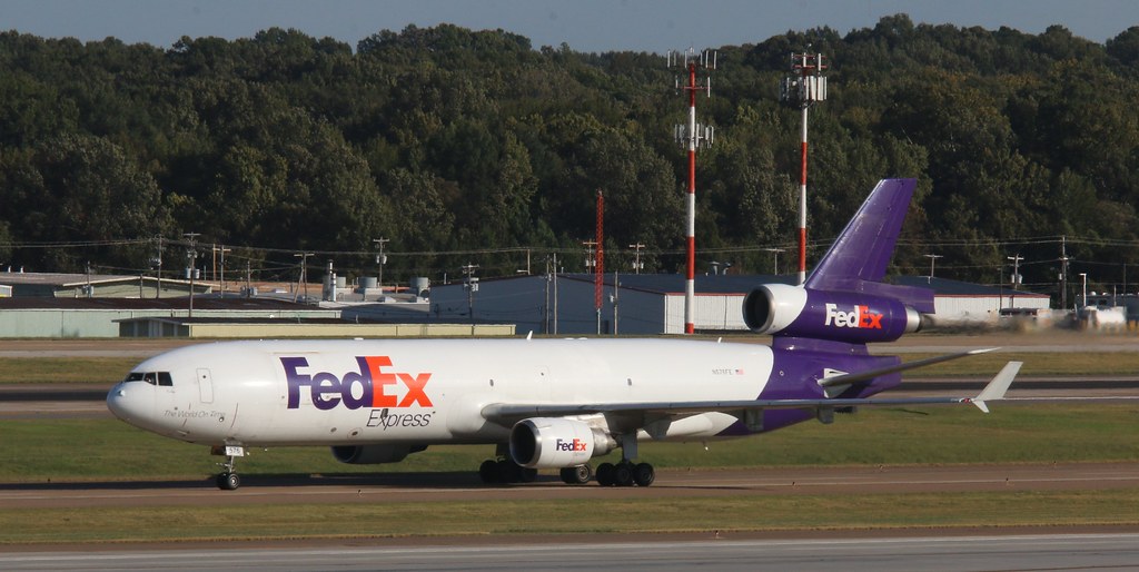 Photo of Fedex N576FE, McDonnell Douglas MD-11