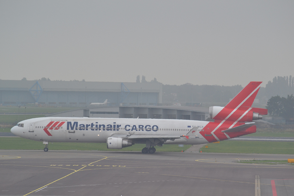 Photo of Martinair PH-MCR, McDonnell Douglas MD-11