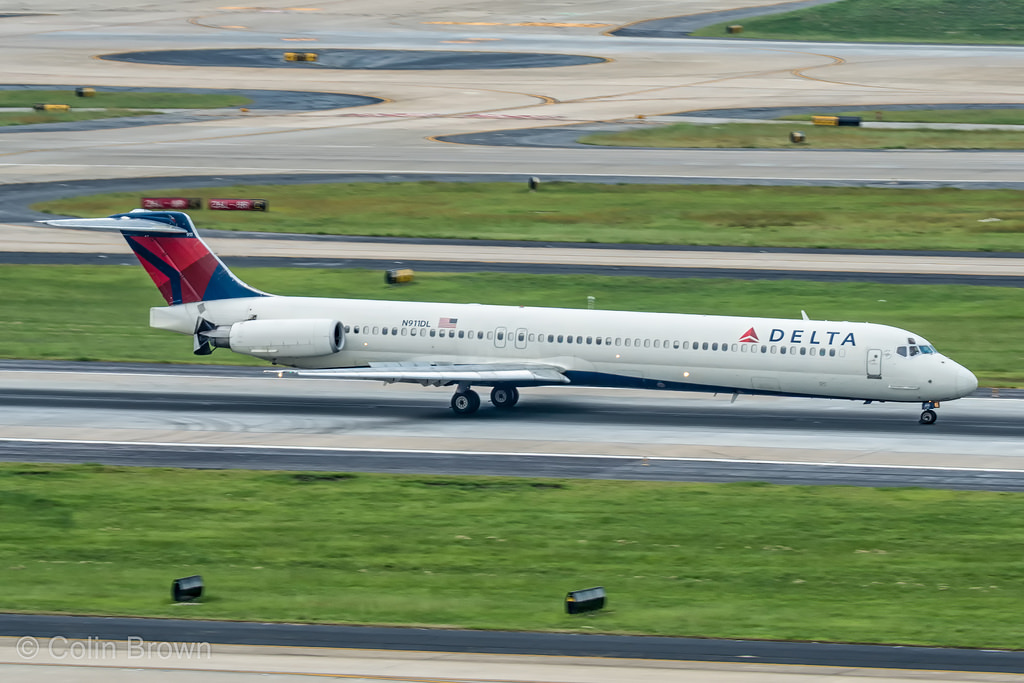 Photo of Delta Airlines N911DL, McDonnell Douglas MD-88