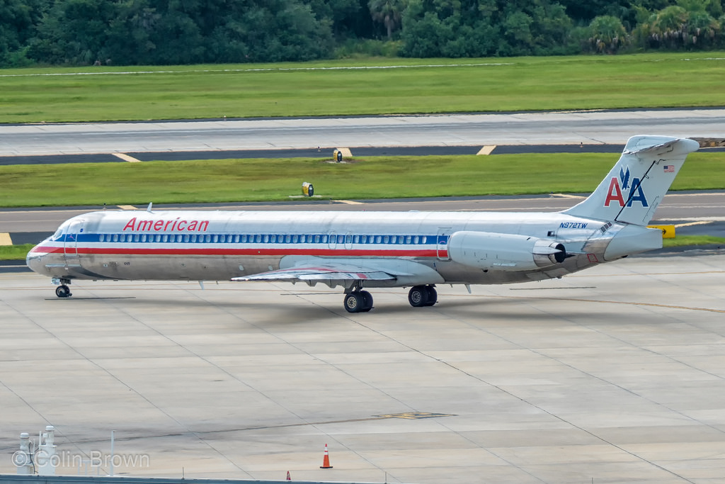 Photo of American Airlines N972TW, McDonnell Douglas MD-83
