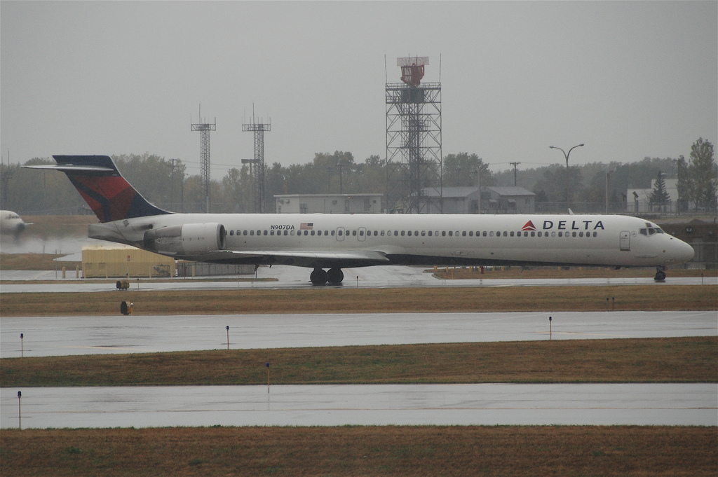 Photo of Delta Airlines N907DA, McDonnell Douglas MD-90