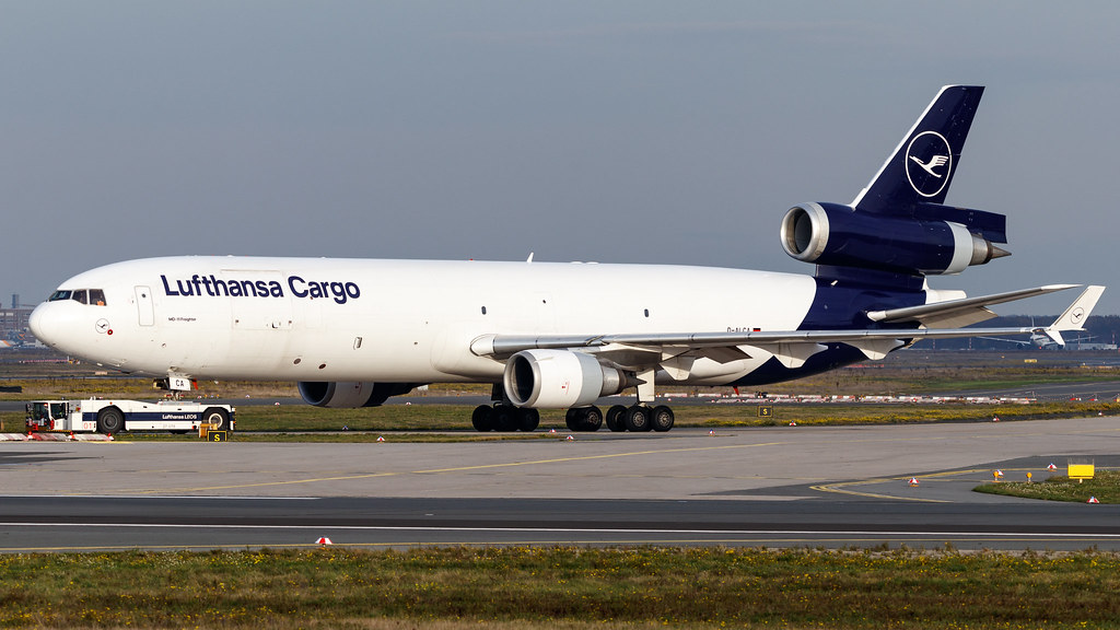 Photo of Lufthansa Cargo D-ALCA, McDonnell Douglas MD-11