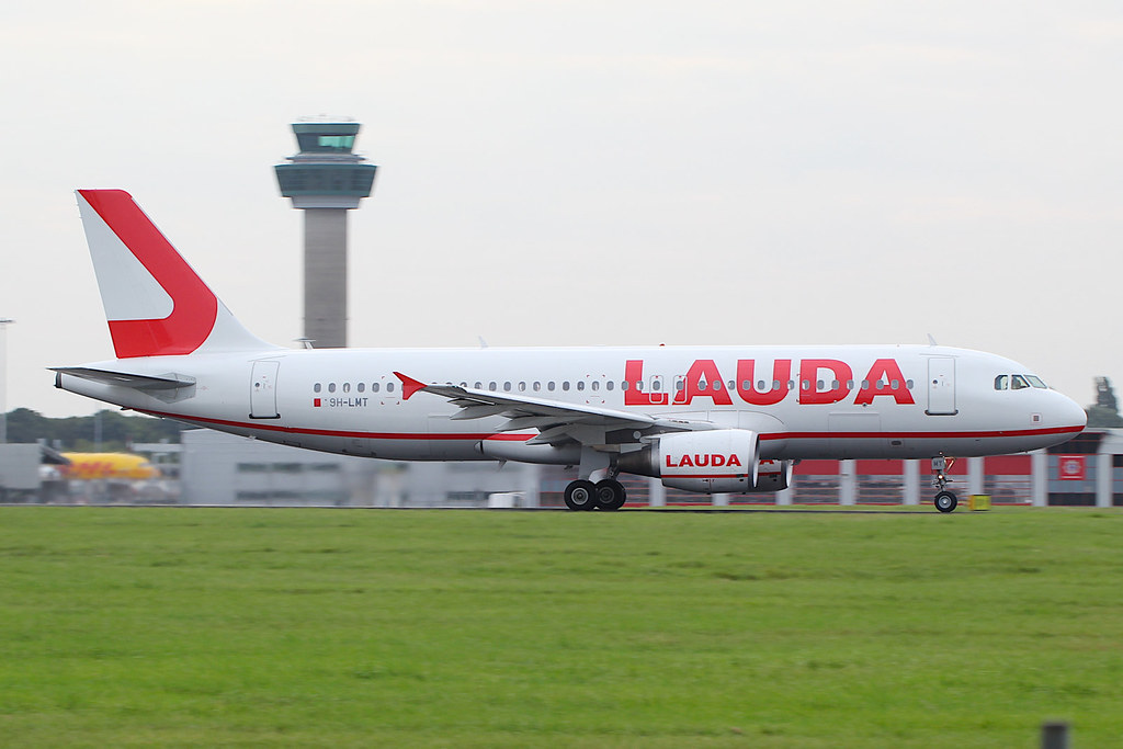 Photo of Lauda Europe 9H-LMT, Airbus A320