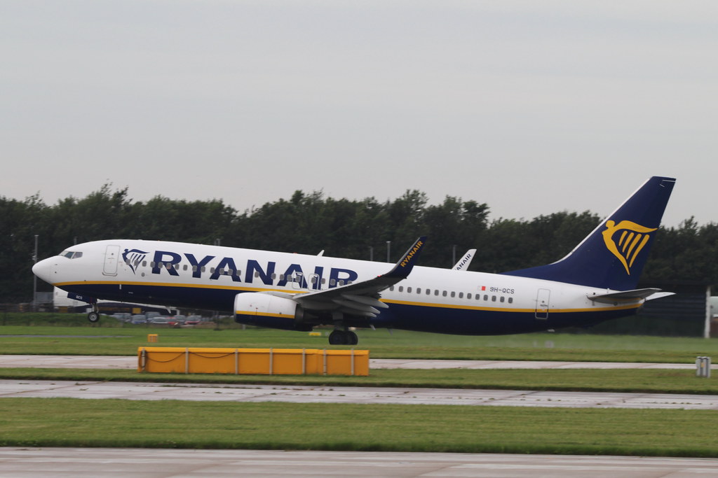 Photo of Malta Air 9H-QCS, Boeing 737-800