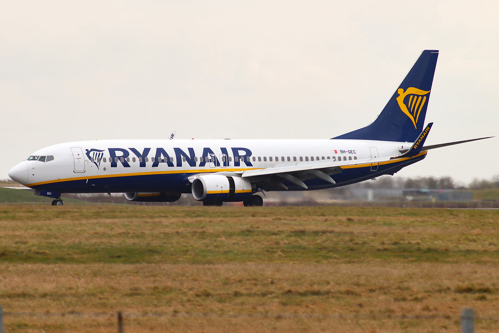 Photo of Malta Air 9H-QEC, Boeing 737-800