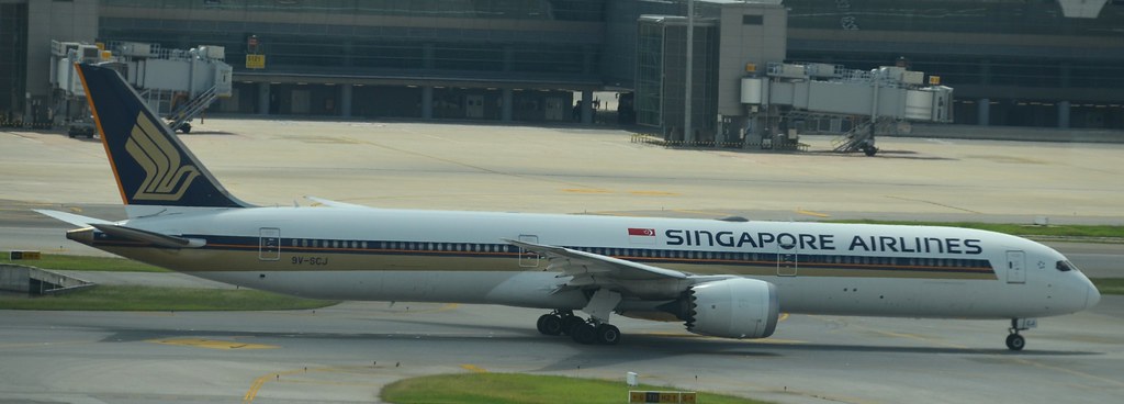 Photo of Singapore Airlines 9V-SCJ, Boeing 787-10 Dreamliner