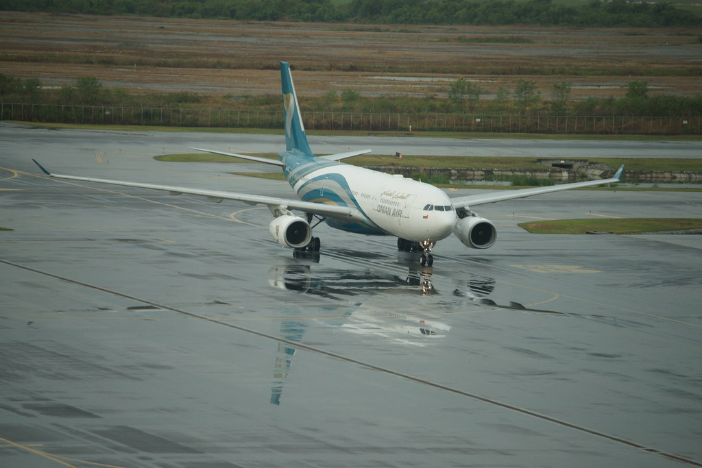 Photo of Oman Air A4O-DA, Airbus A330-200