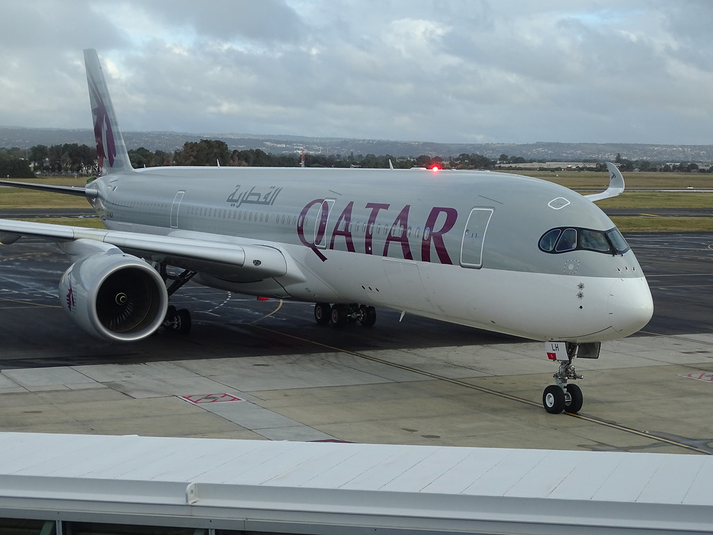 Photo of Qatar Airways A7-ALH, Airbus A350-900