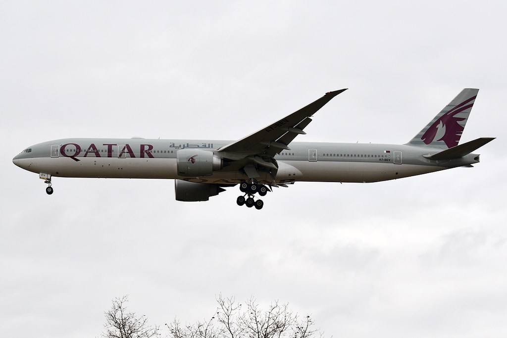Photo of Qatar Airways A7-BEV, Boeing 777-300