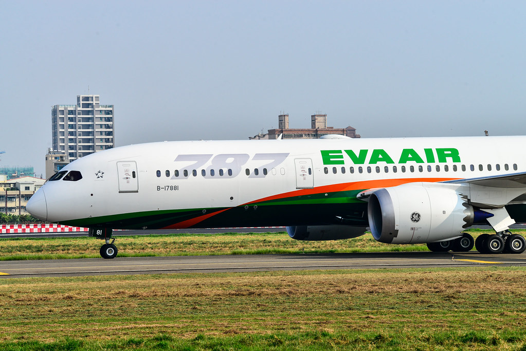 Photo of Eva Air B-17881, Boeing 787-9 Dreamliner