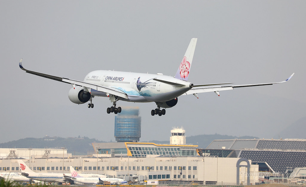 Photo of China Airlines B-18901, Airbus A350-900