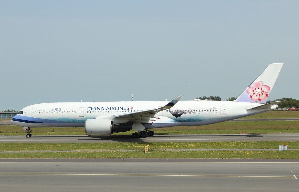 Photo of China Airlines B-18901, Airbus A350-900