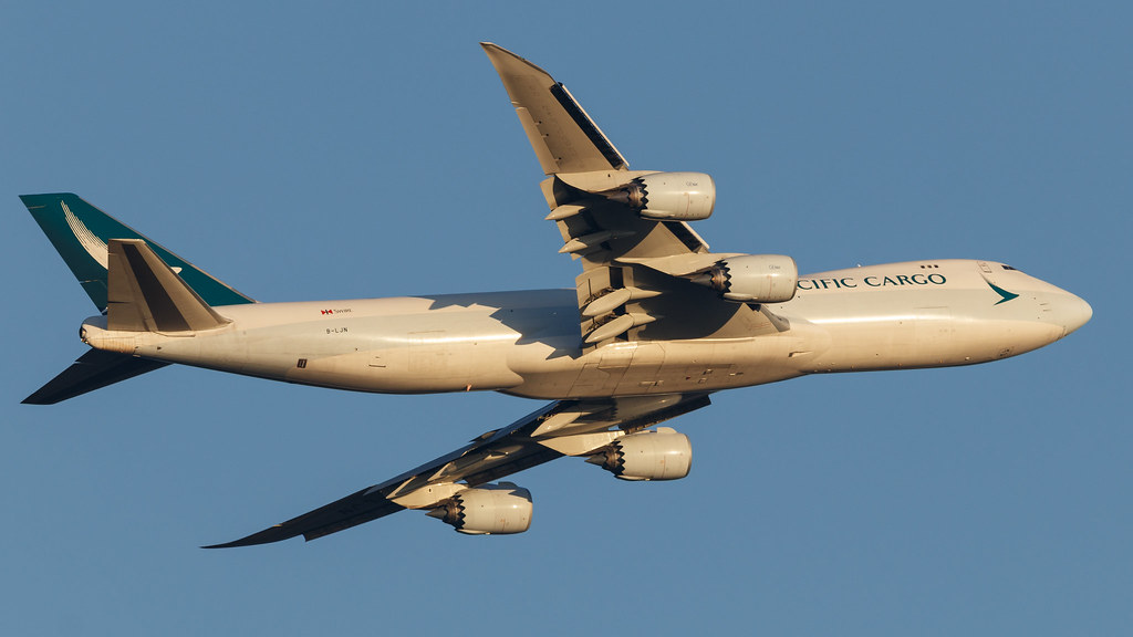 Photo of Cathay Pacific B-LJN, Boeing 747-8
