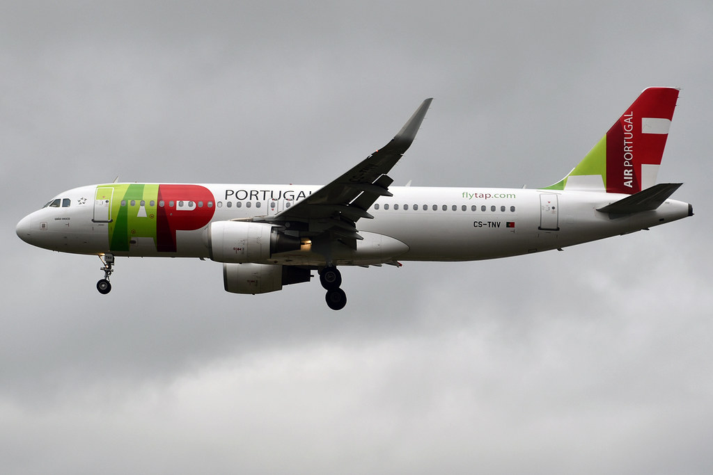 Uddrag Ægte Forebyggelse TAP A320 at Copenhagen on Apr 8th 2022, reverser opened on TOGA, overflew  buildings at very low height on go around - AeroInside