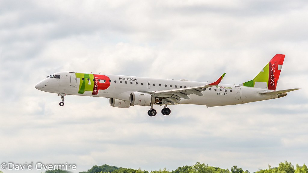 Photo of TAP Air Portugal CS-TTX, Embraer ERJ-195