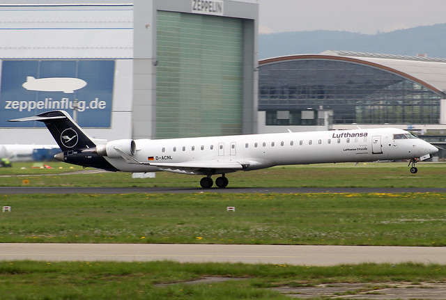 Photo of Photo of Canadair CL-600 Regional Jet CRJ-705
