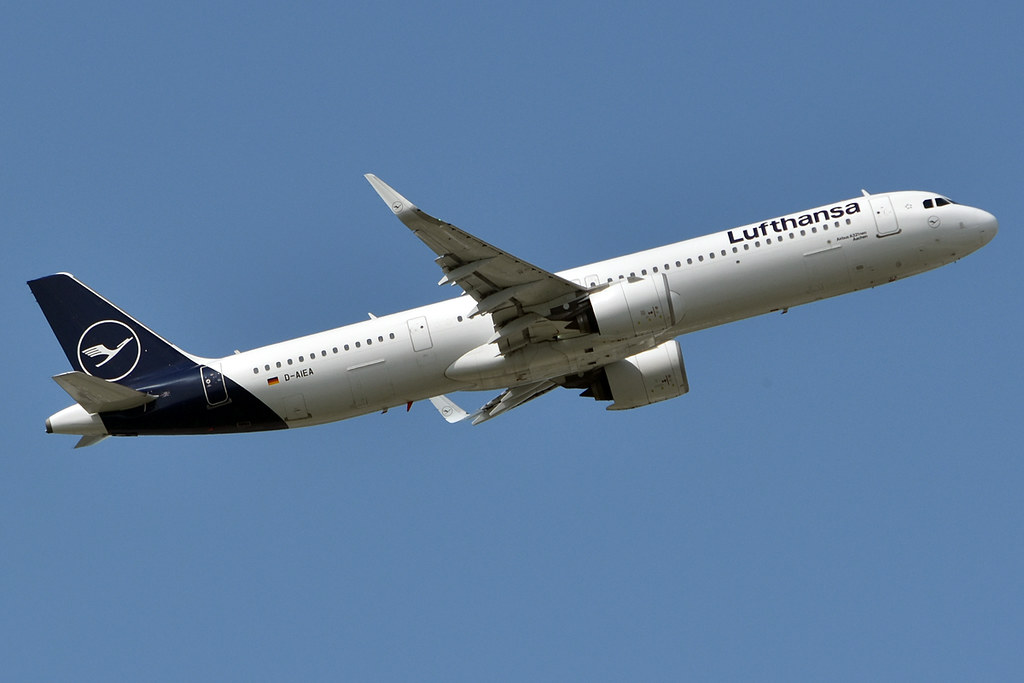 Photo of Lufthansa D-AIEA, Airbus A321-Neo