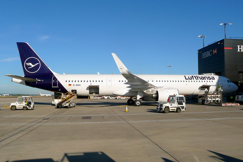 Photo of Lufthansa D-AIEA, Airbus A321-Neo
