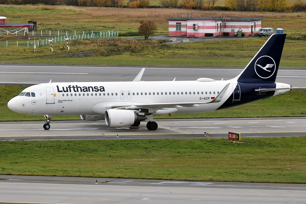 Photo of Lufthansa D-AIZP, Airbus A320