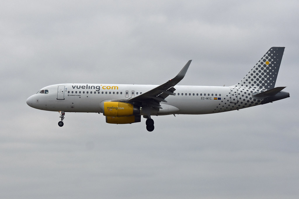 Photo of Vueling EC-MYC, Airbus A320