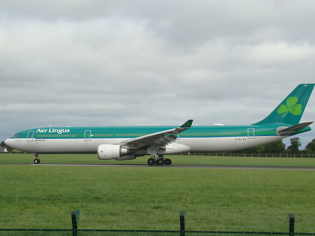 Photo of Photo of Airbus A330-300