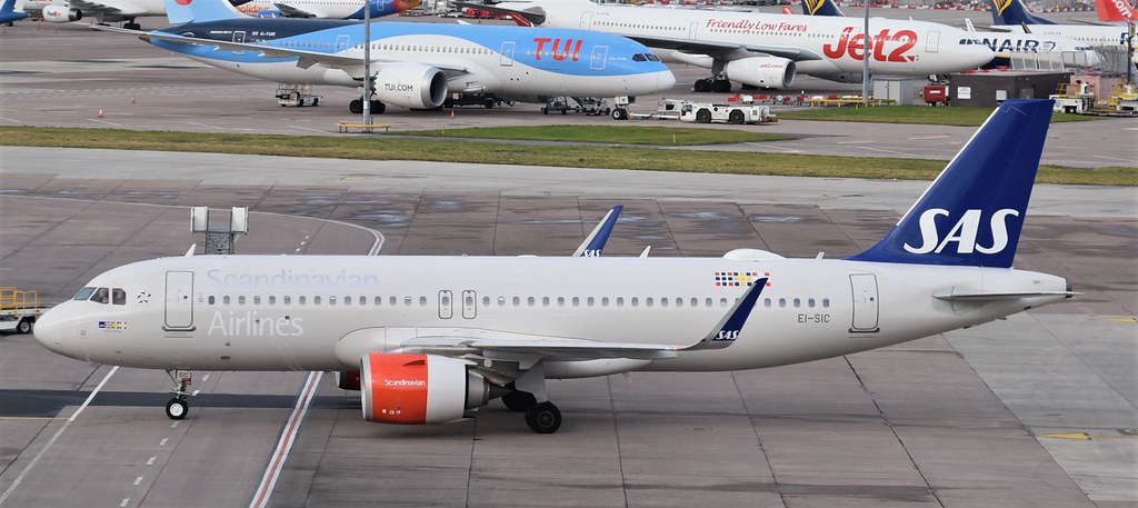 Photo of SAS Scandinavian Airlines EI-SIC, Airbus A320-200N
