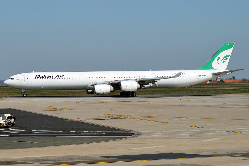 Photo of Mahan Air EP-MMR, Airbus A340-600