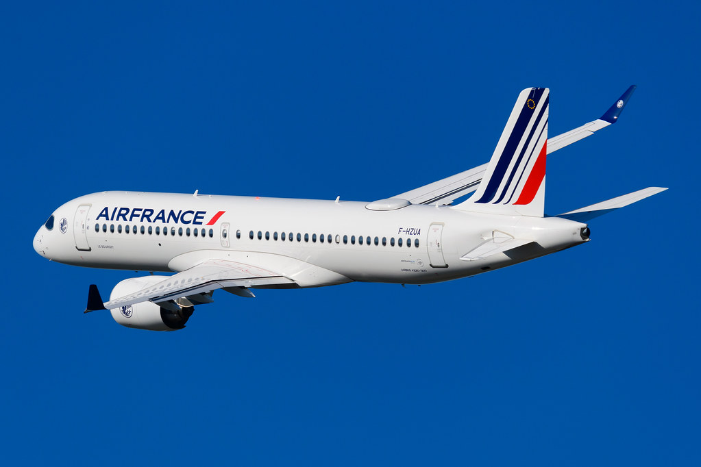 Photo of Air France F-HZUA, Airbus A220-300